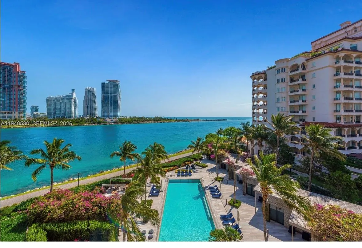 3 bedroom 3 bath for sale at 7055 Fisher Island Dr # 7055, Miami Beach FL 33109