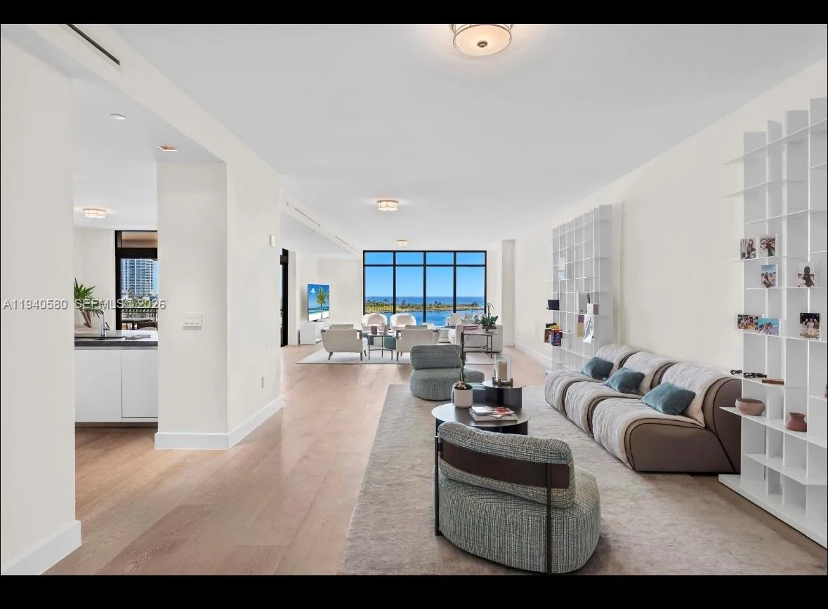 7055 Fisher Island Dr # 7055, Miami Beach FL 33109
