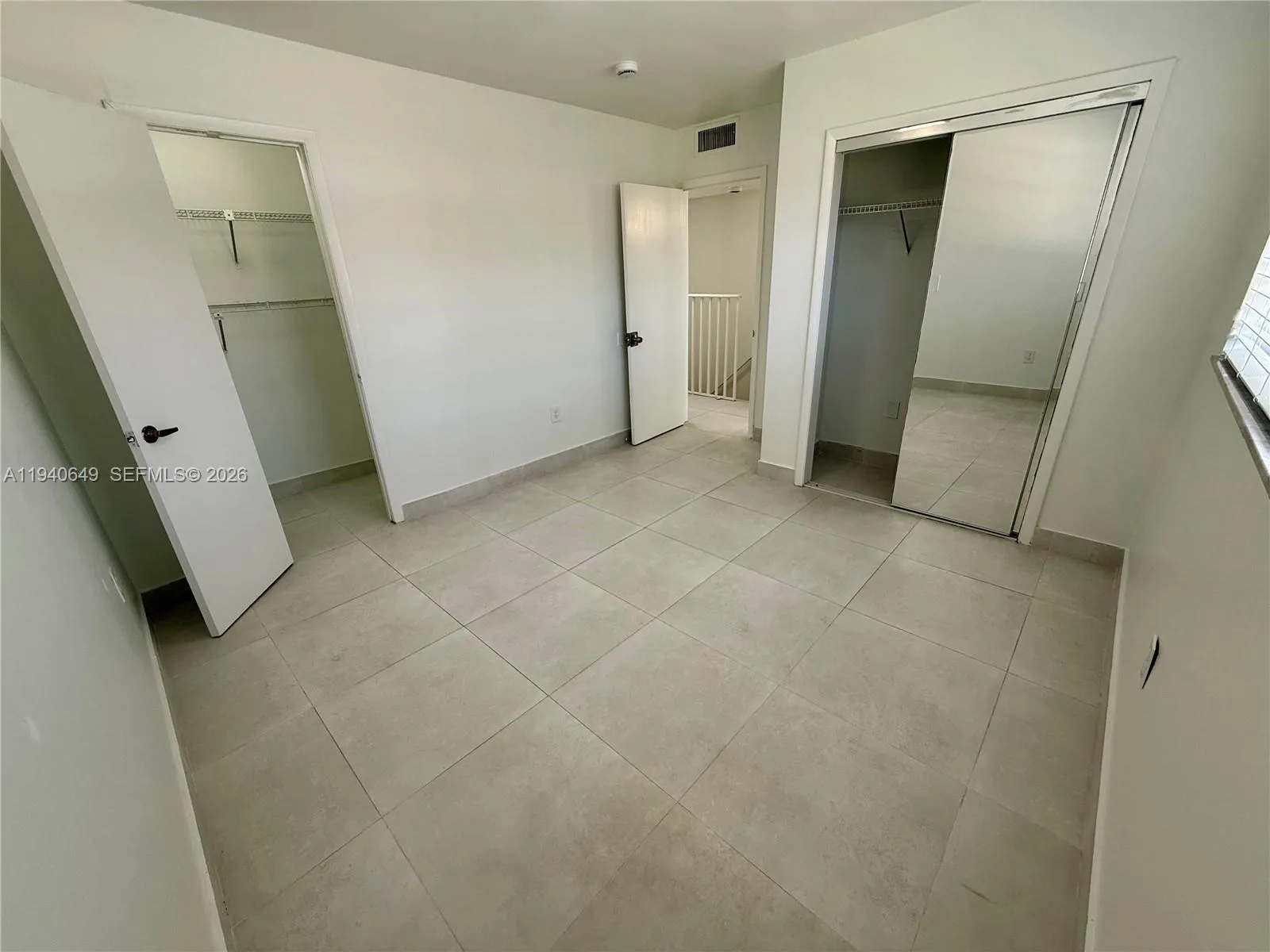 20 SW 108th Ave # F, Sweetwater FL 33174