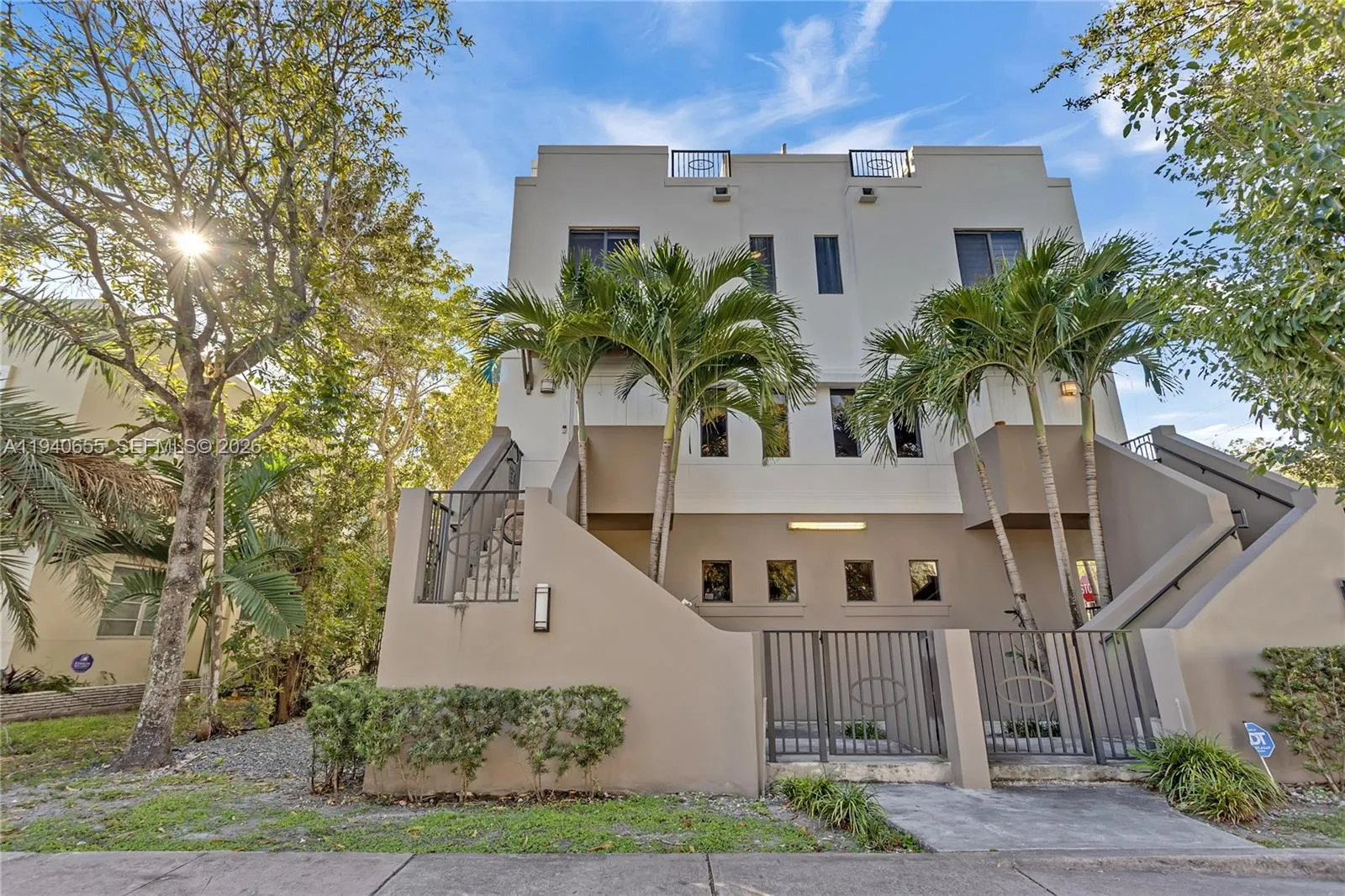 1405 Galiano St # 4, Coral Gables FL 33134