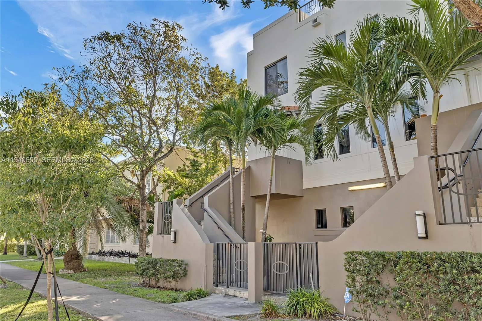 1405 Galiano St # 4, Coral Gables FL 33134