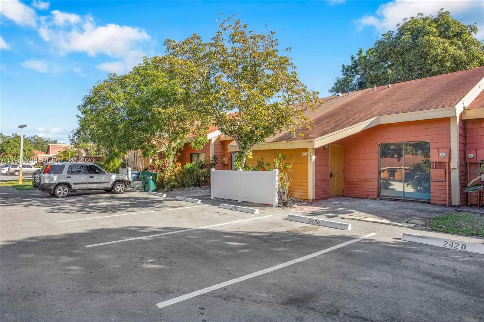 2430 NW 55th Ter, Lauderhill FL 33313