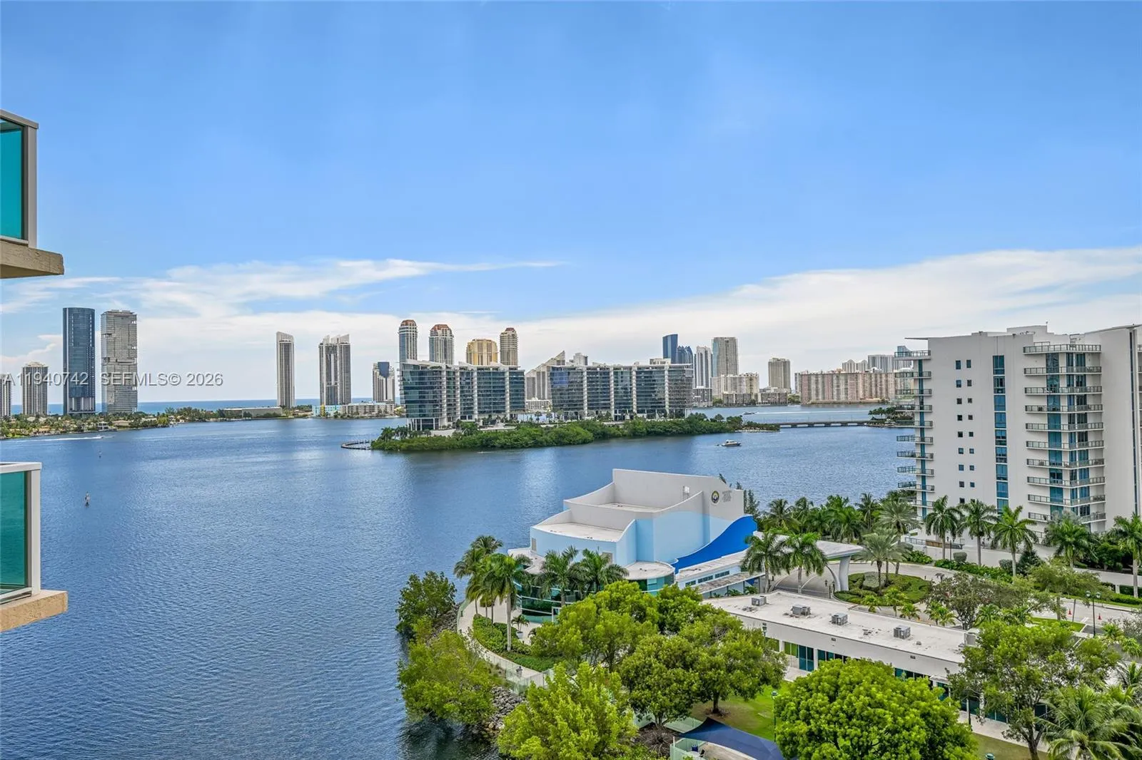 3330 NE 190th St # 1217, Aventura FL 33180