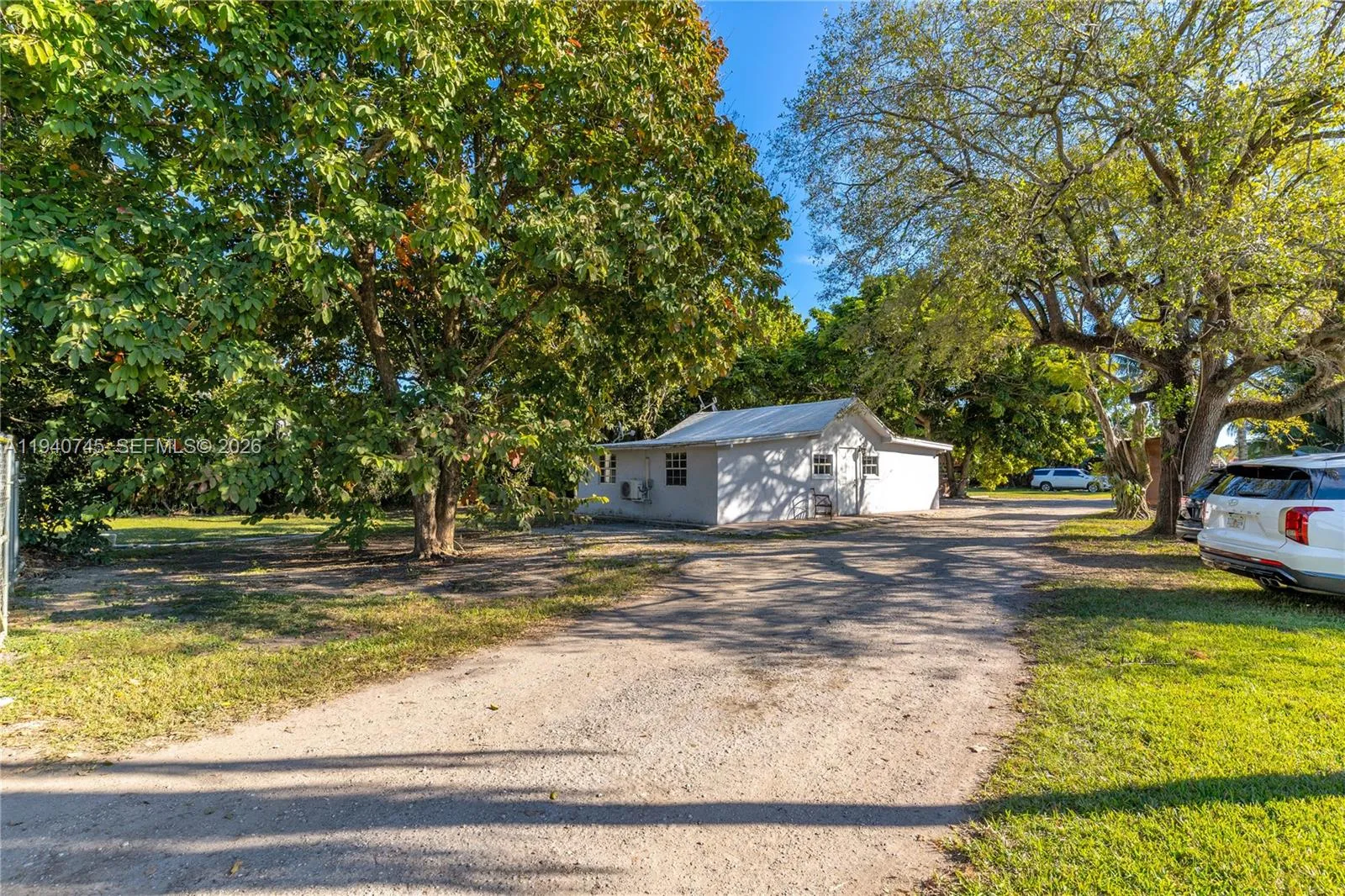 19750 SW 136th St, Miami FL 33196