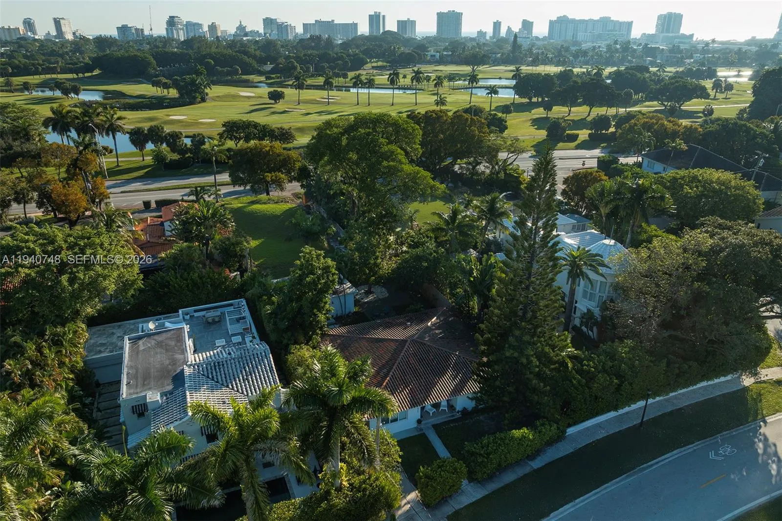 for sale at 2721 N Bay Rd, Miami Beach FL 33140