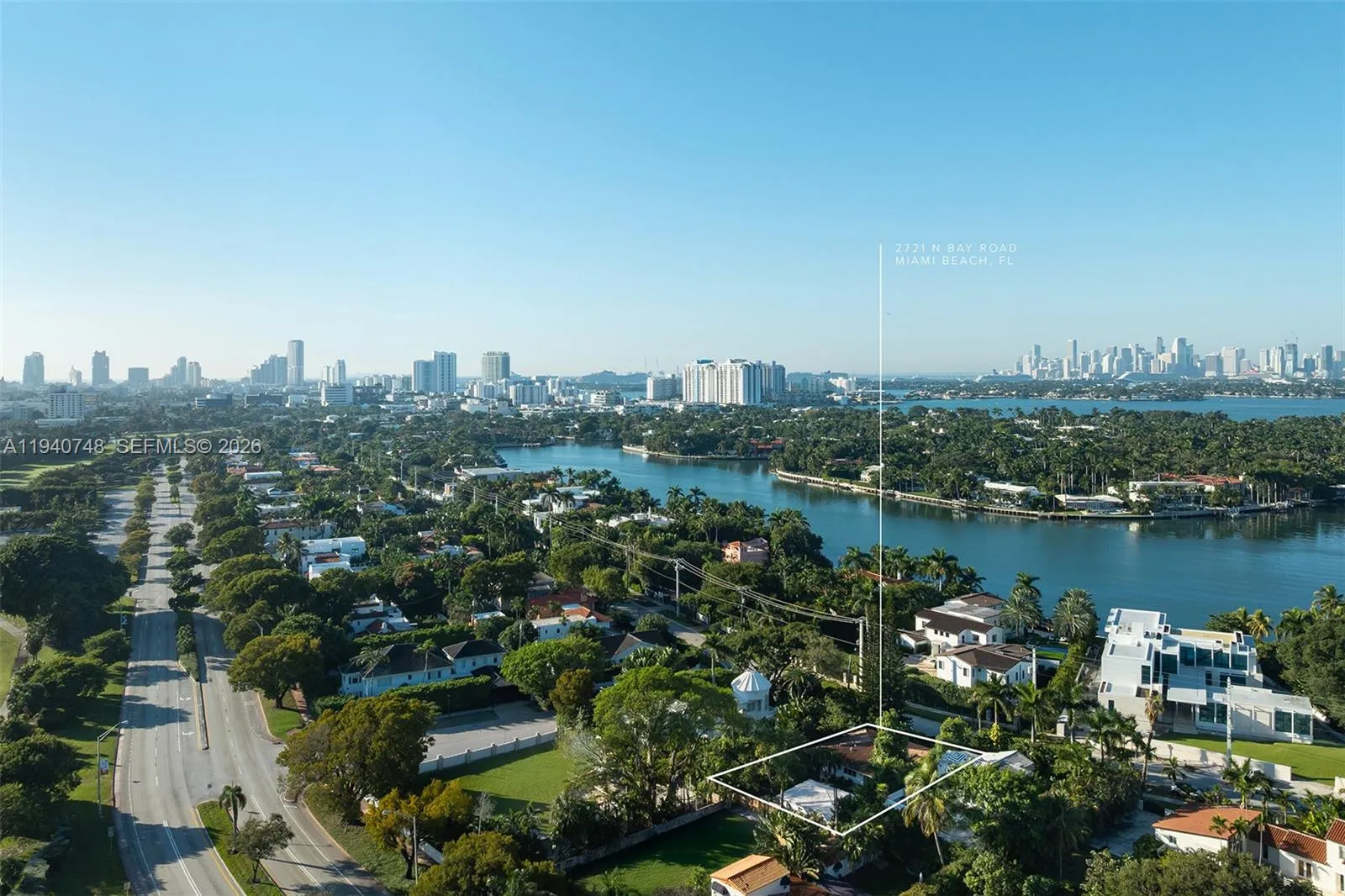2721 N Bay Rd, Miami Beach FL 33140
