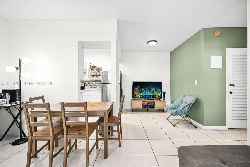 1 bedroom 1 bath for sale at 7625 Harding Ave # 1, Miami Beach FL 33141