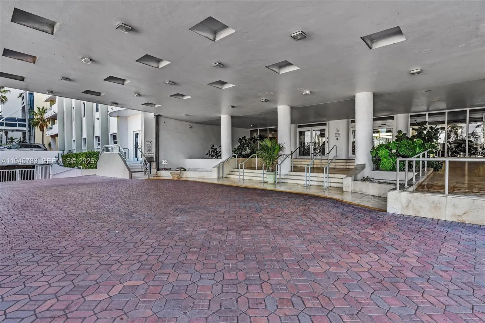5005 Collins Ave # 824, Miami Beach FL 33140