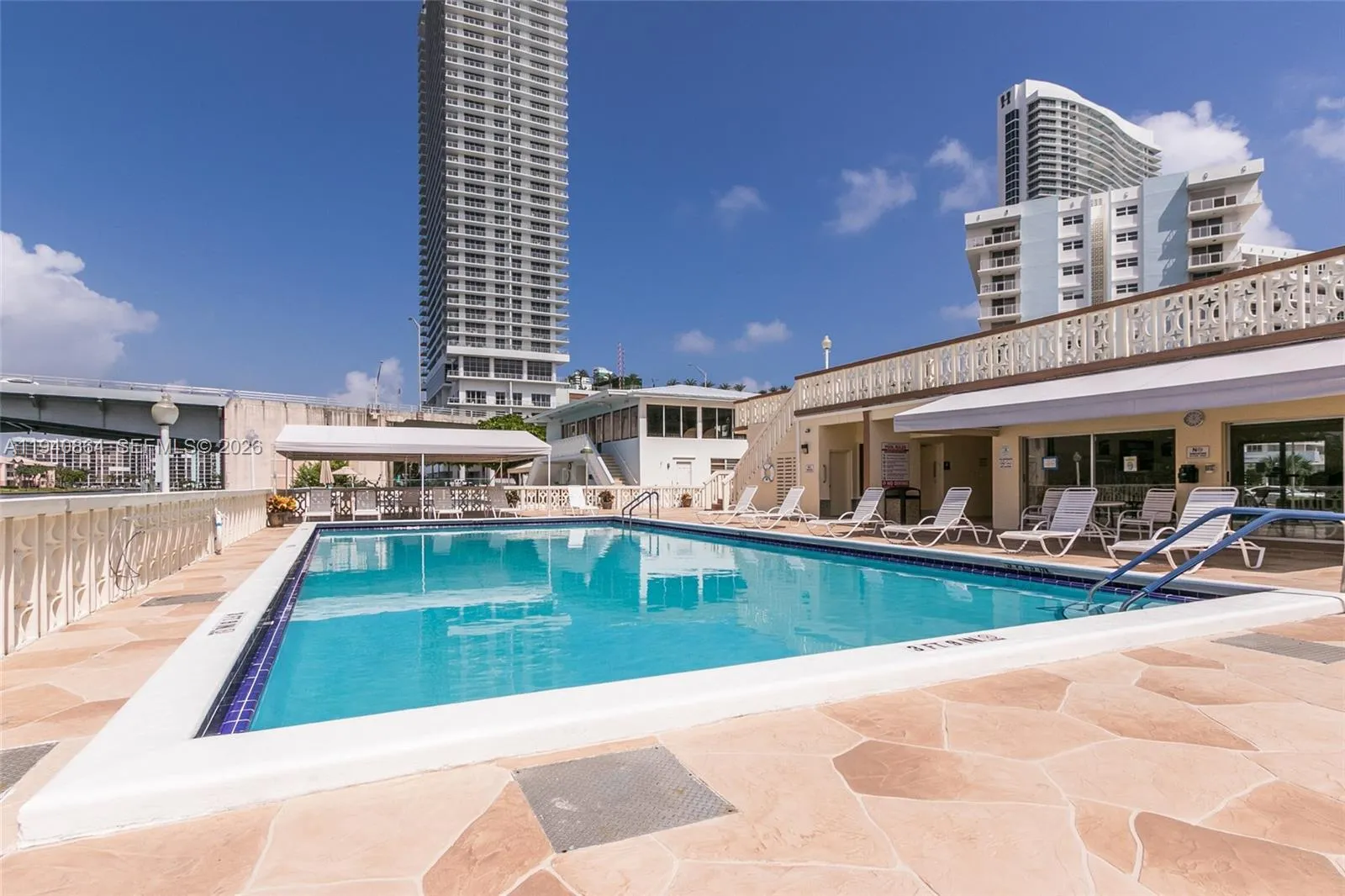 1825 S Ocean Dr # 609, Hallandale Beach FL 33009