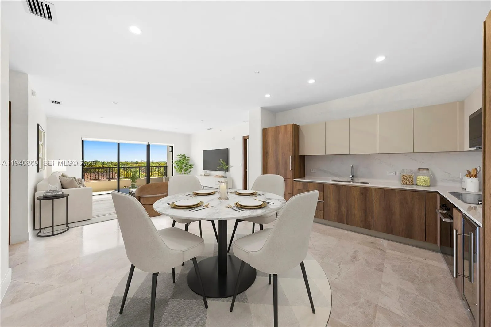 701 Valencia Ave # 602, Coral Gables FL 33134