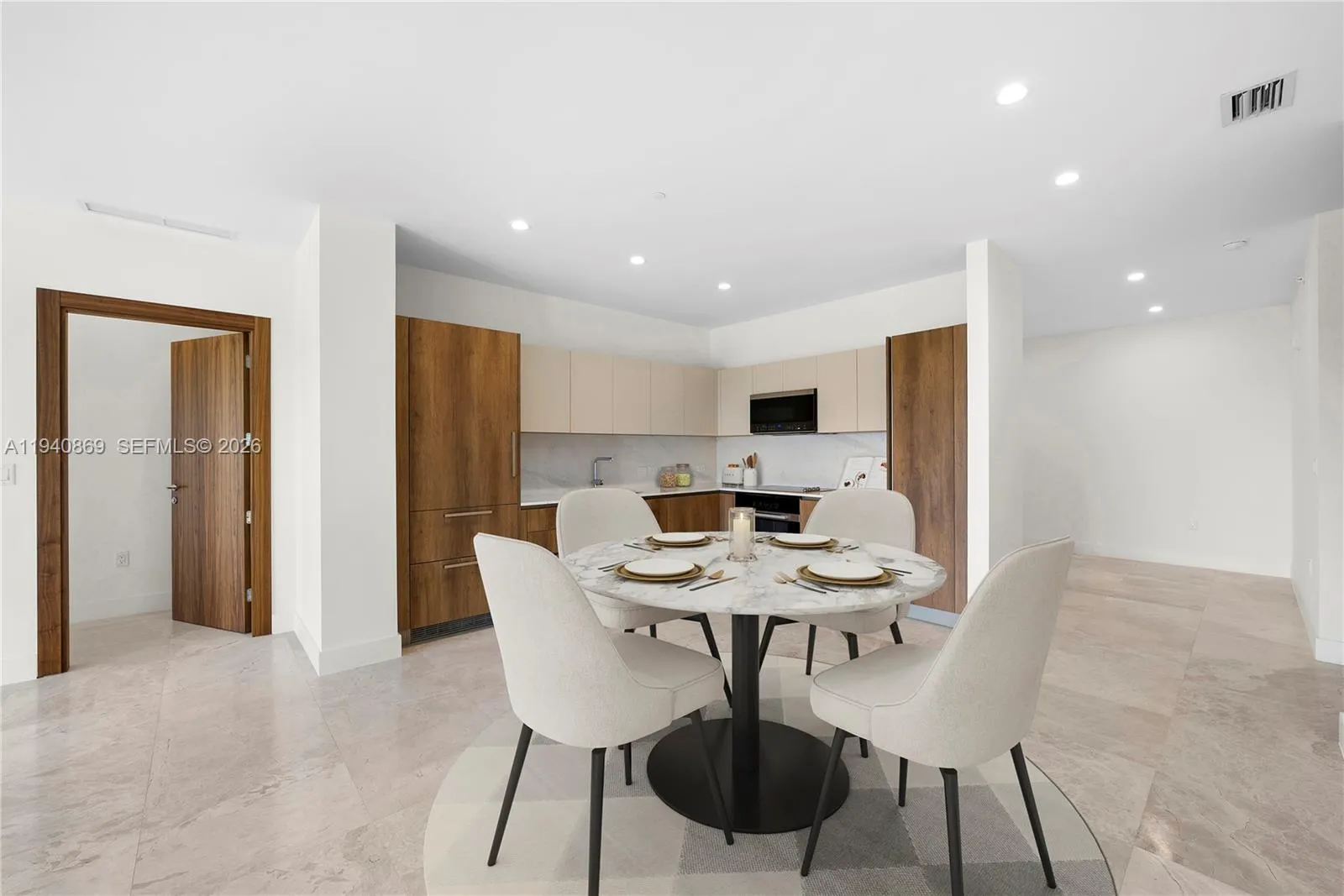 701 Valencia Ave # 602, Coral Gables FL 33134