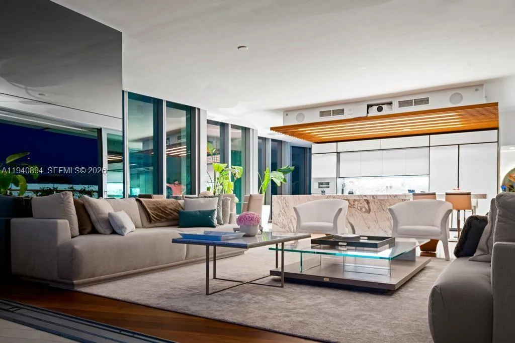 1300 Monad Ter # 12F, Miami Beach FL 33139