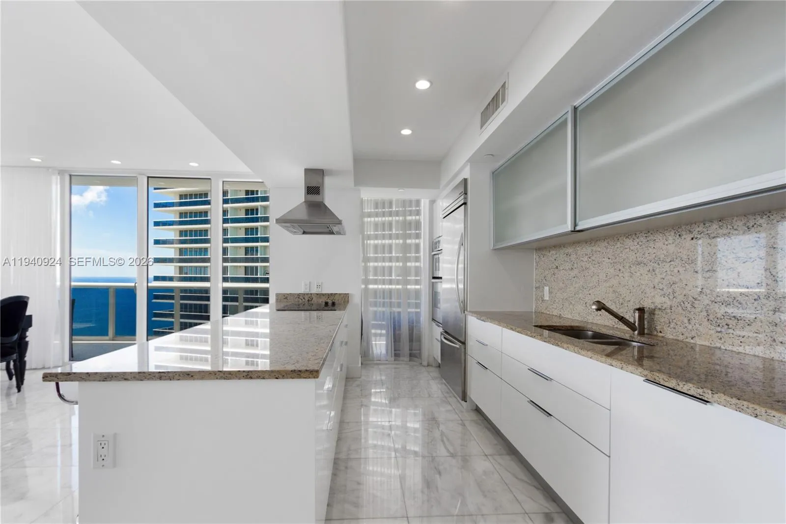 1800 S Ocean Dr, Hallandale Beach FL 33009