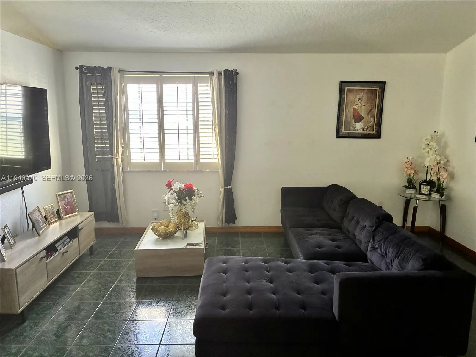 8564 SW 210th Ter, Cutler Bay FL 33189