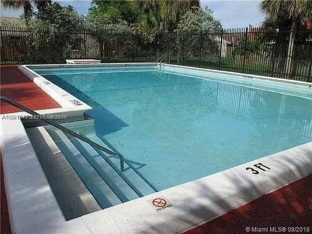 885 NE 213th Ter # 2, Miami FL 33179