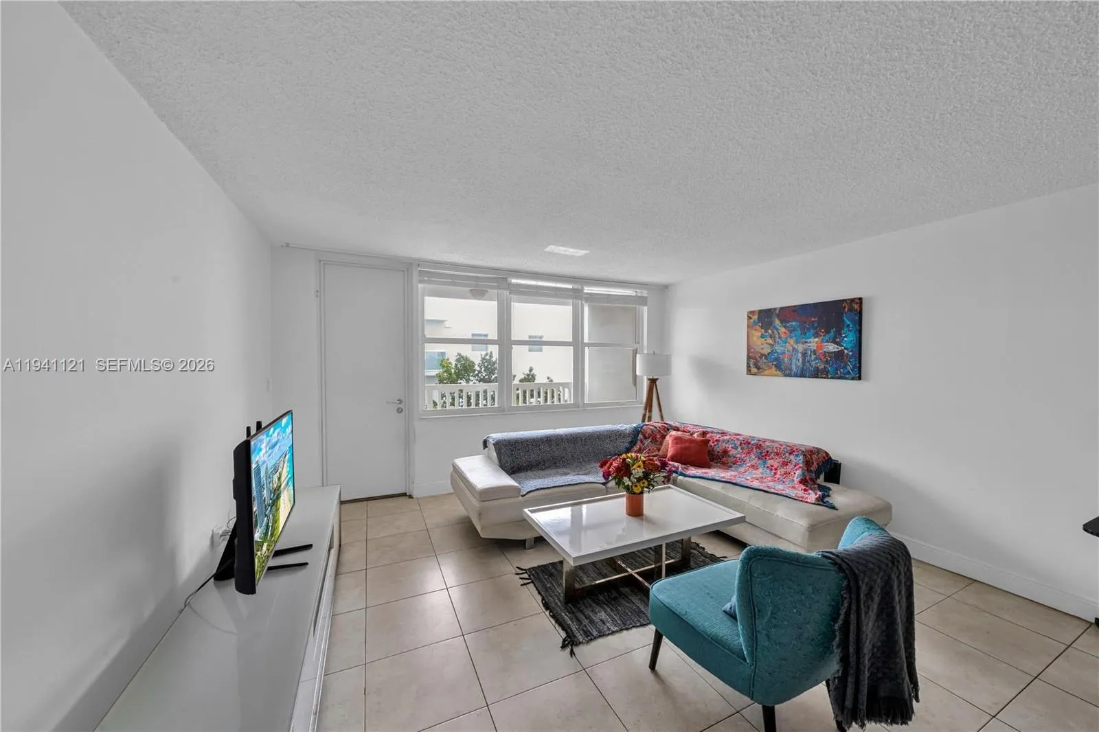 2016 Bay Dr # 505, Miami Beach FL 33141