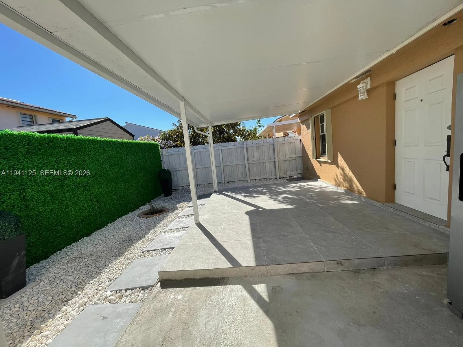 2 bedroom 2 bath for sale at 1017 SW 124th Ct, Miami FL 33184