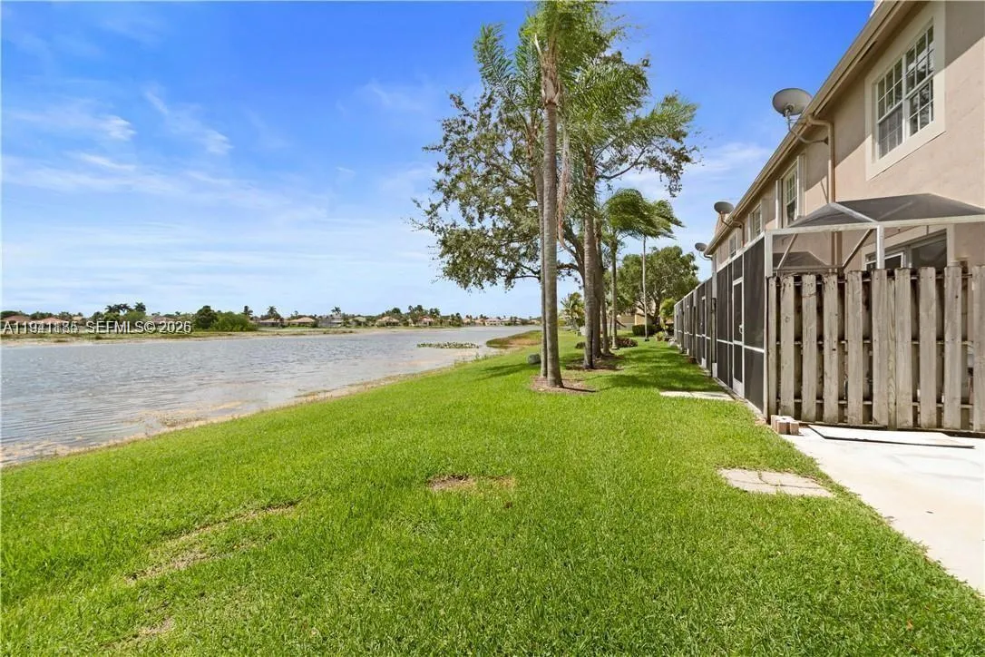 4 bedroom 2 bath for sale at 1820 Salerno Cir, Weston FL 33327