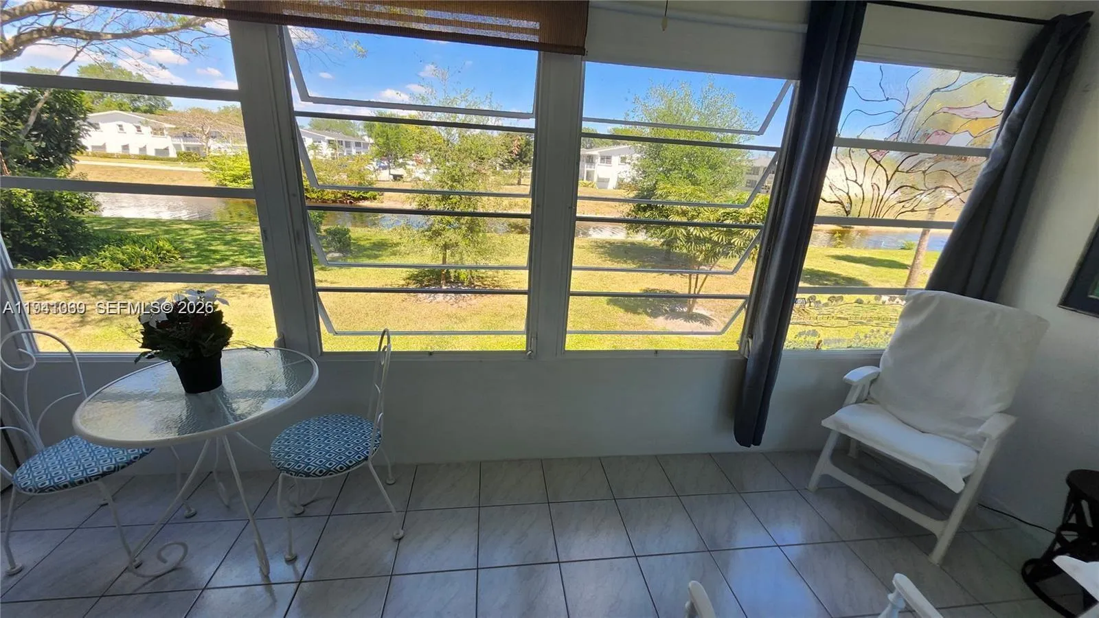 1 bedroom 1 bath for sale at 2112 Newport U # 2112, Deerfield Beach FL 33442