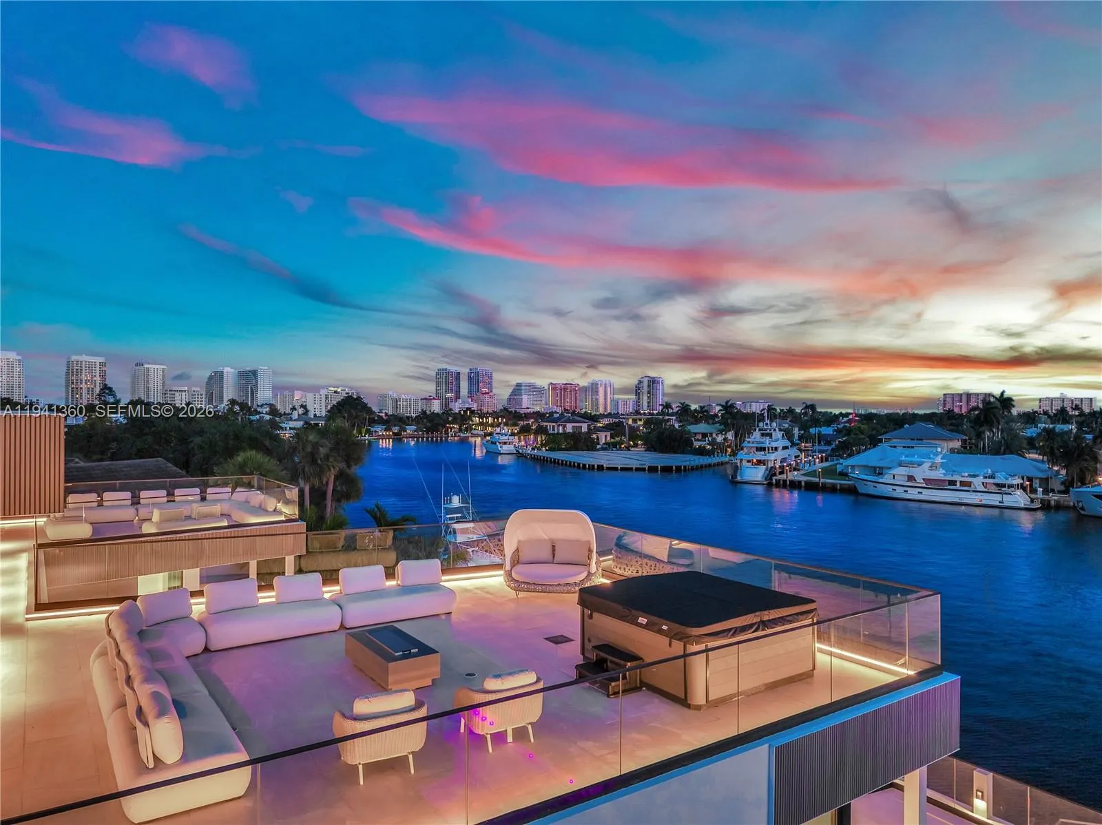 725 Middle River Dr, Fort Lauderdale FL 33304