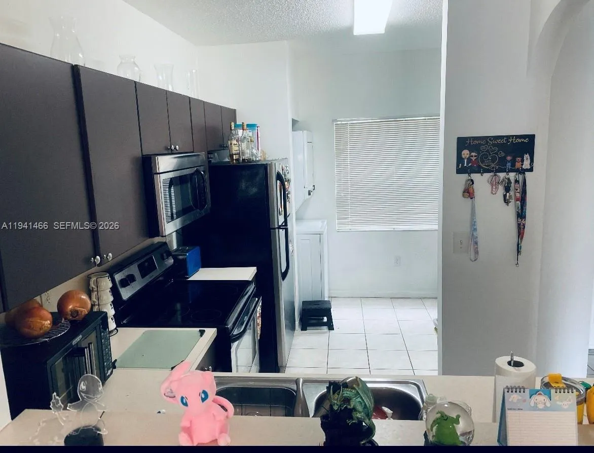 2 bedroom 2 bath for sale at 2334 SE 23rd Ter # 2334, Homestead FL 33035