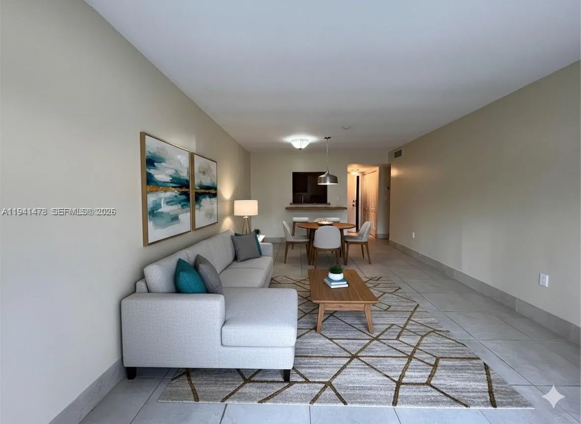 3700 NW 21st St # 304, Lauderdale Lakes FL 33311