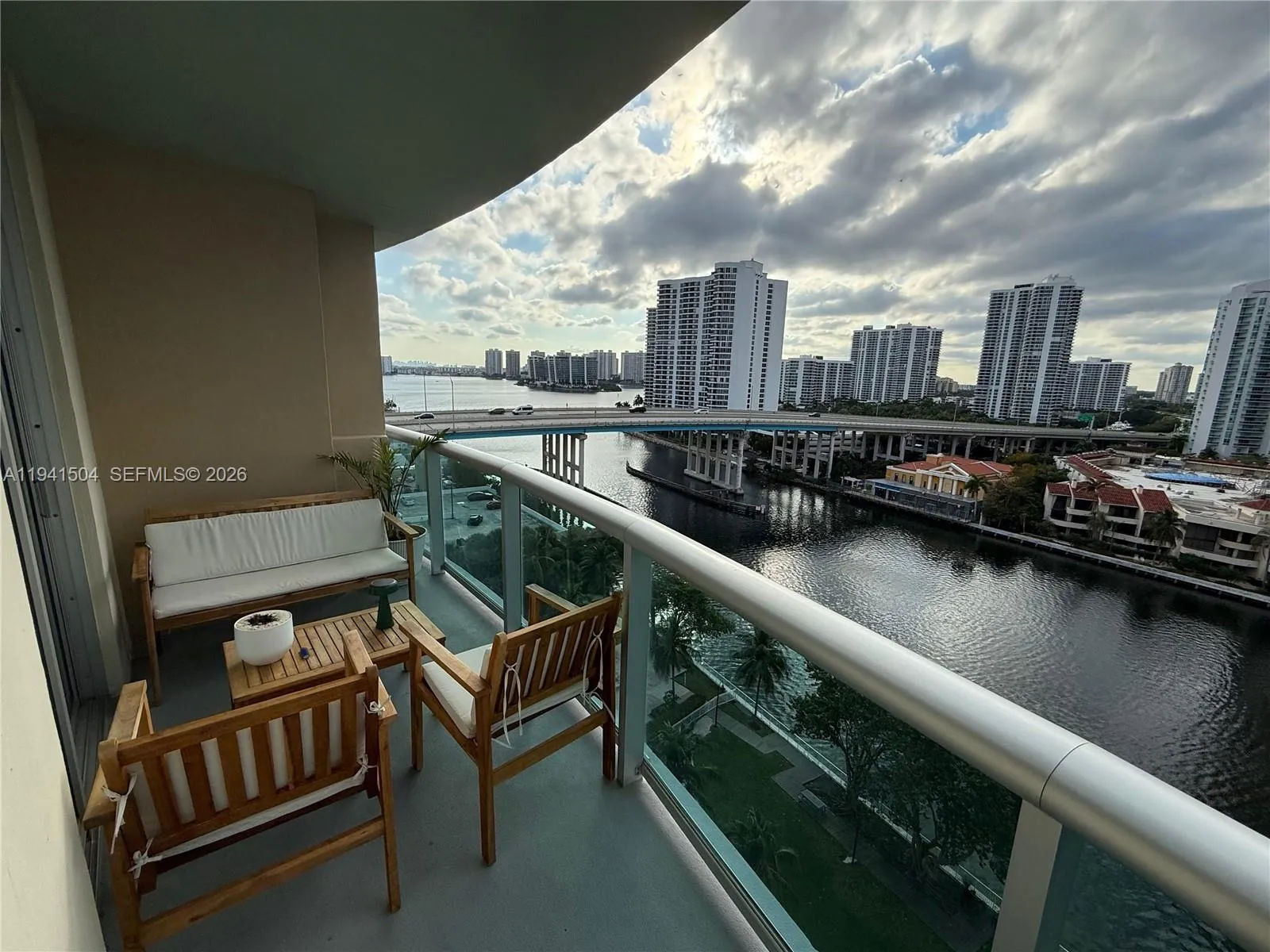 19390 Collins Ave # 1217, Sunny Isles Beach FL 33160