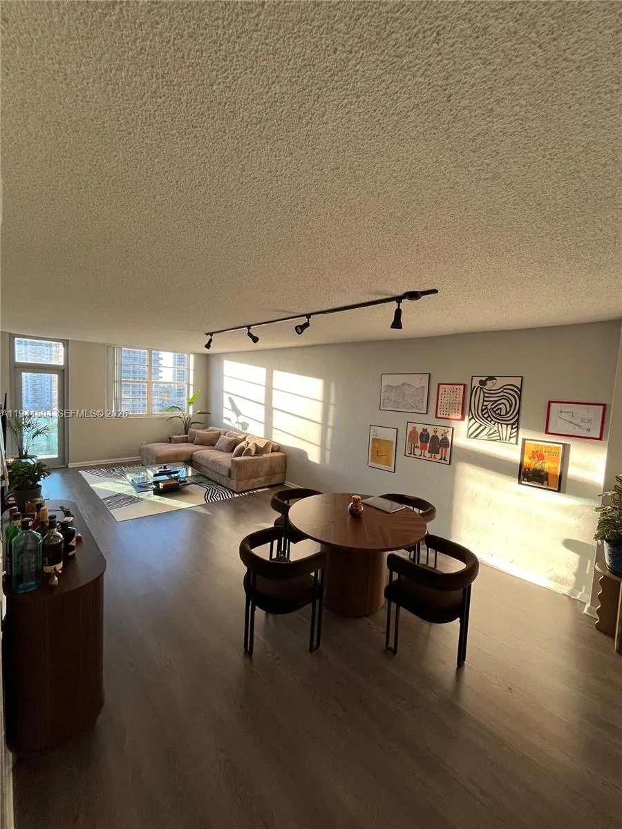 19390 Collins Ave # 1217, Sunny Isles Beach FL 33160