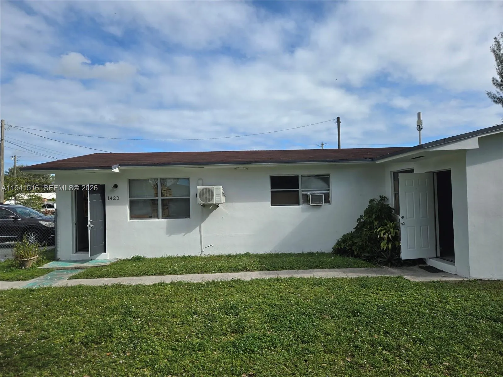 1420 NW 111th St, Miami FL 33167