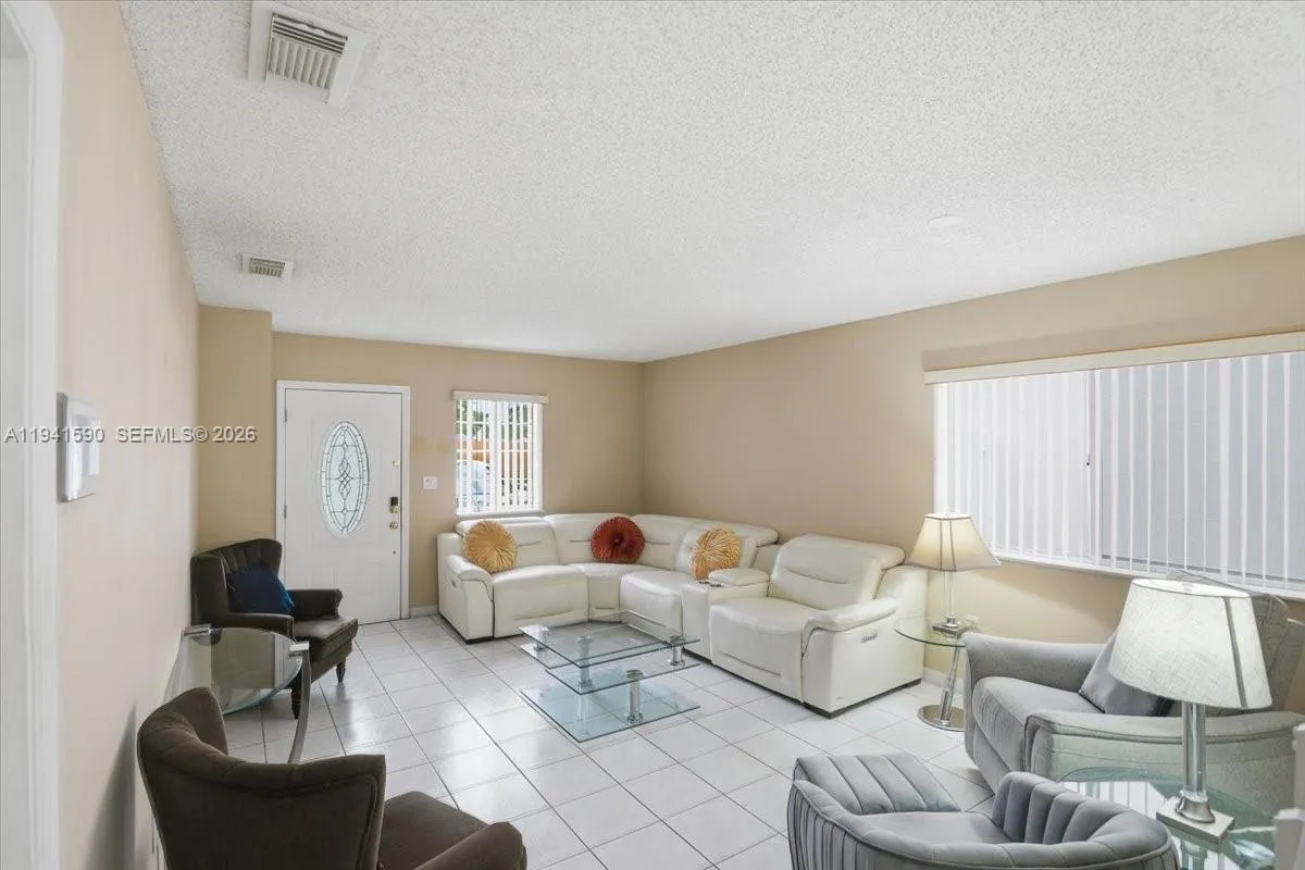 13741 SW 160th Ter, Miami FL 33177