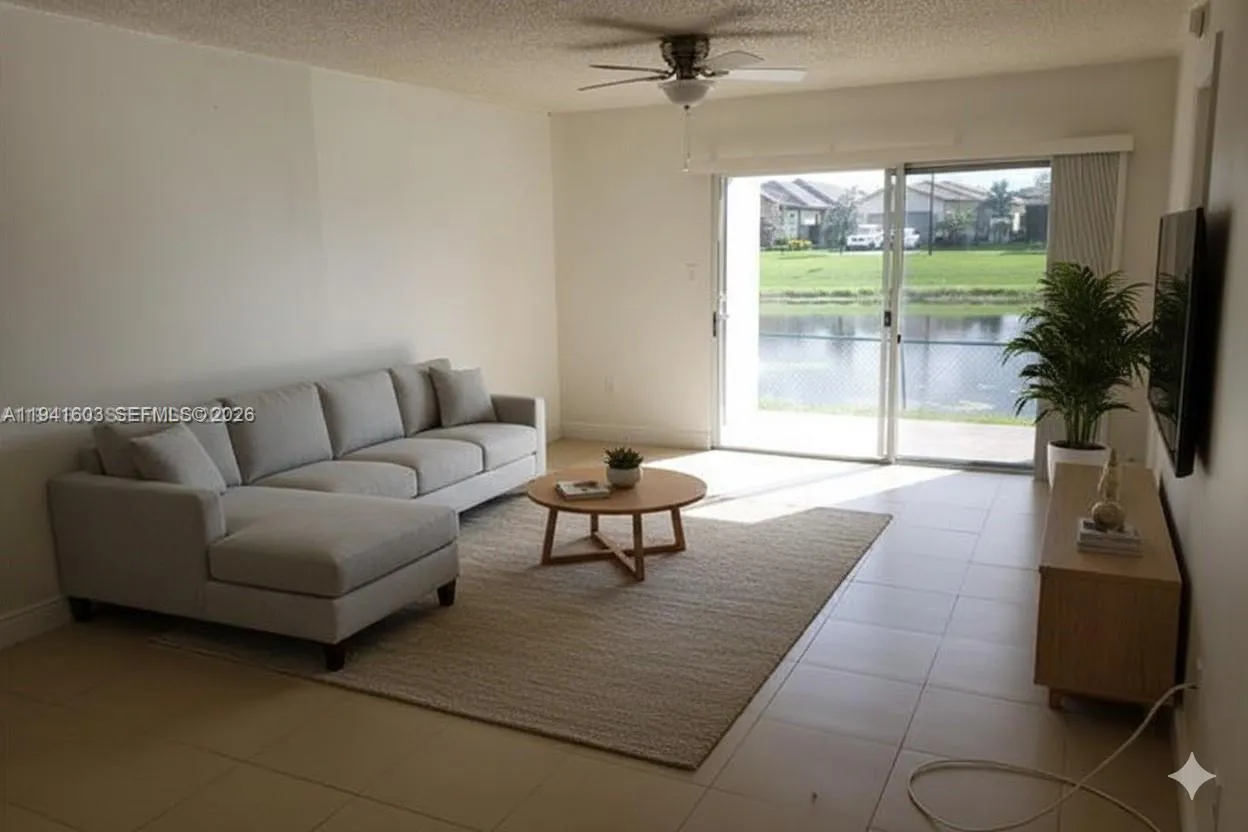 1 bedroom 1 bath for sale at 461 SW 113th Way # 461, Pembroke Pines FL 33025
