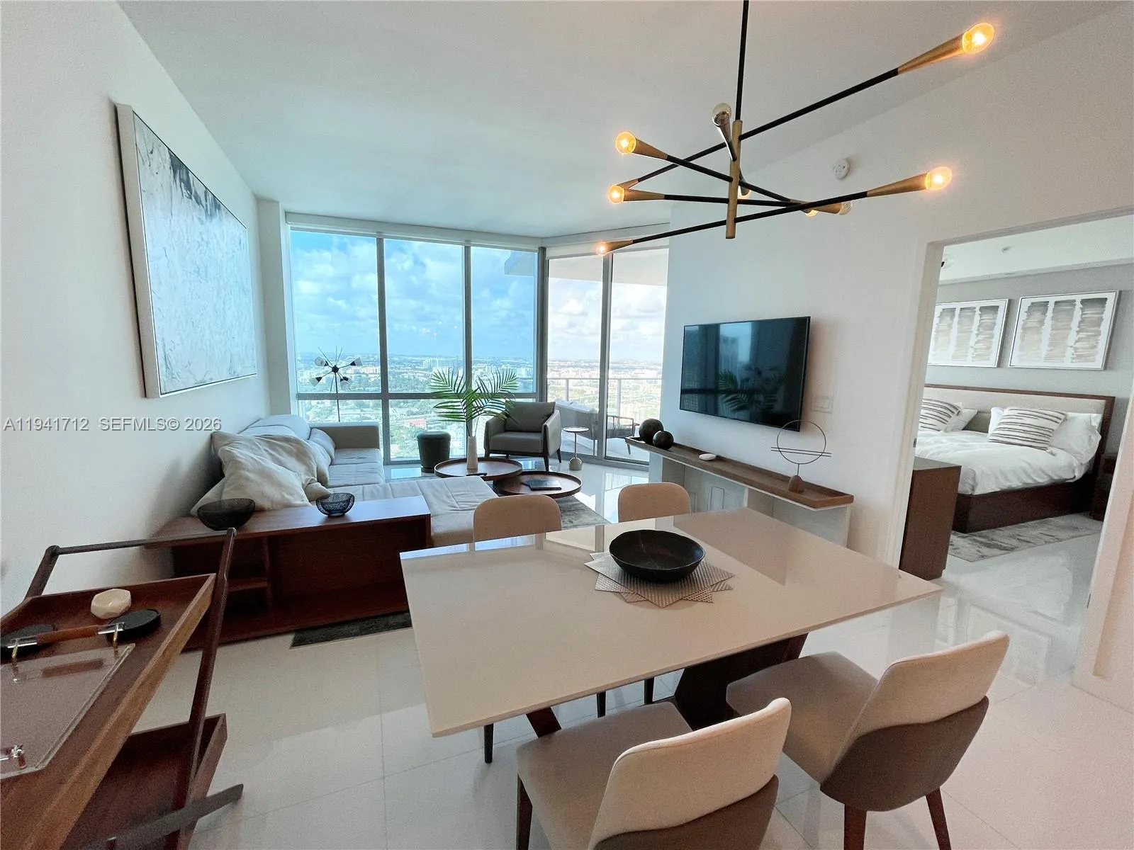 851 NE 1st Ave # 3606, Miami FL 33132