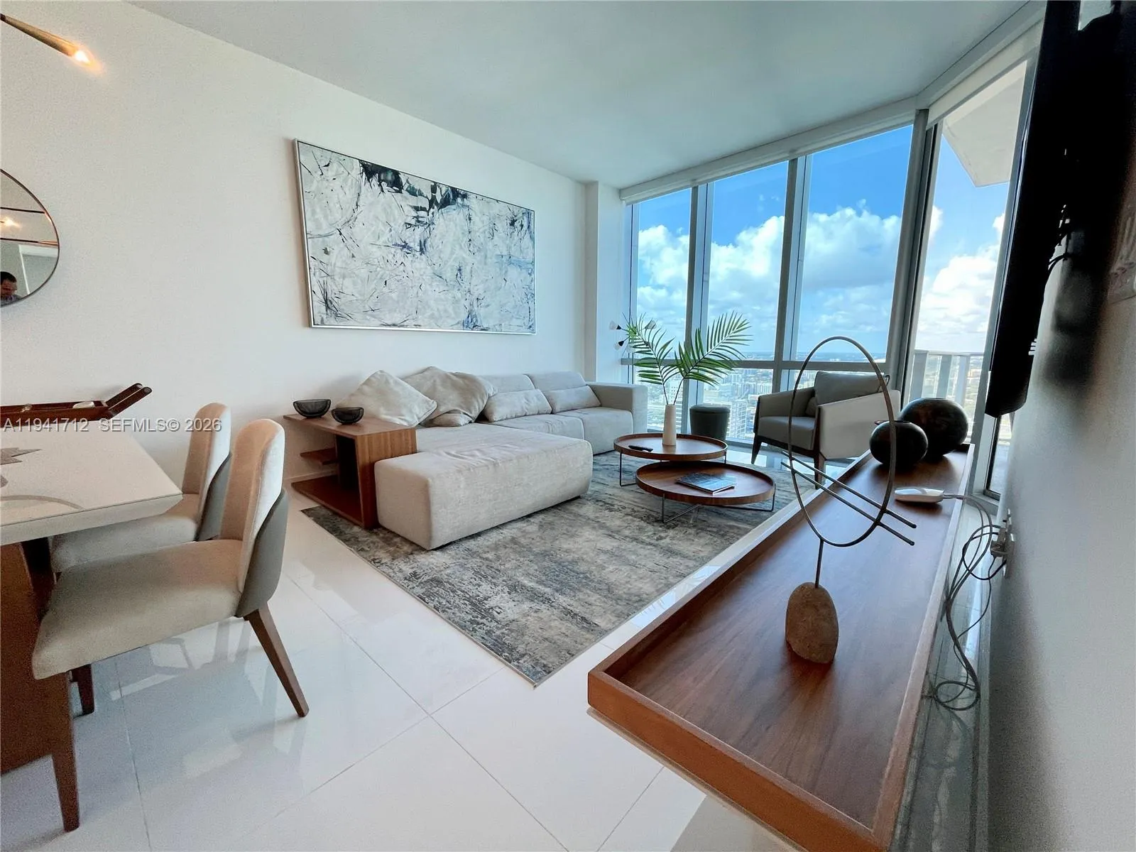 851 NE 1st Ave # 3606, Miami FL 33132