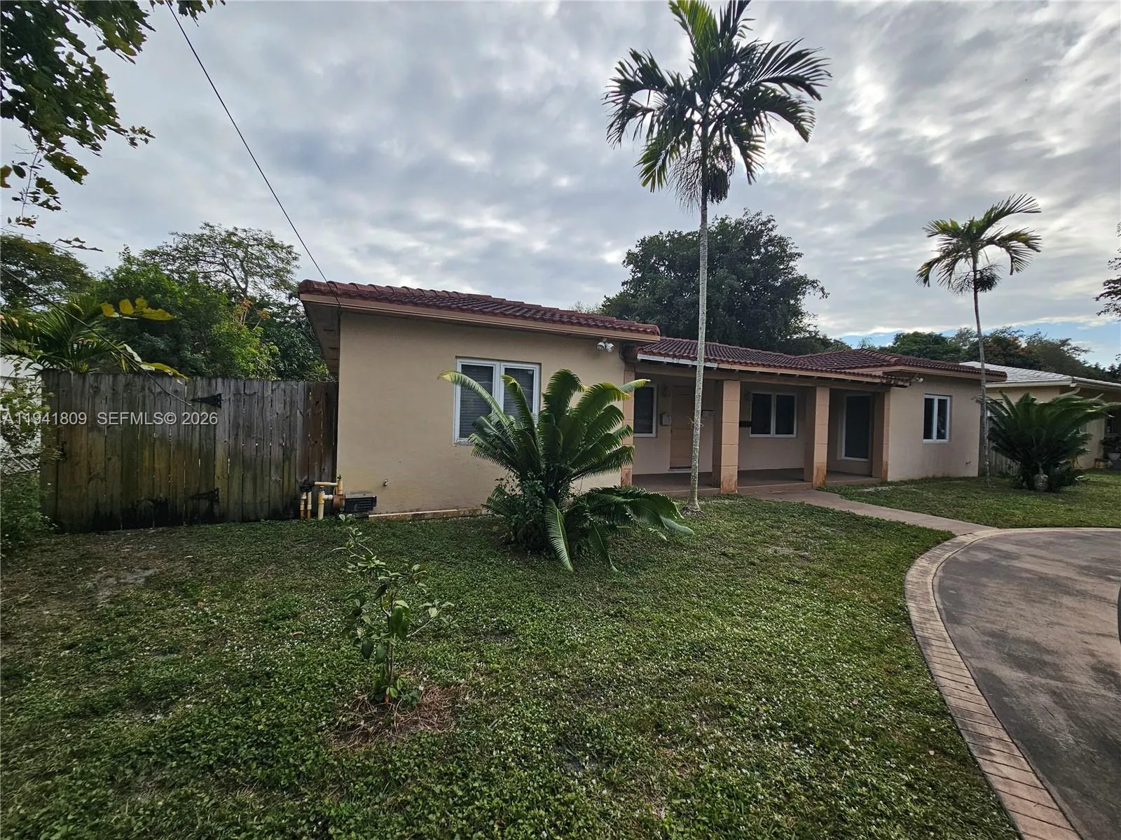 1100 NE 115 # 0, Biscayne Park FL 33161