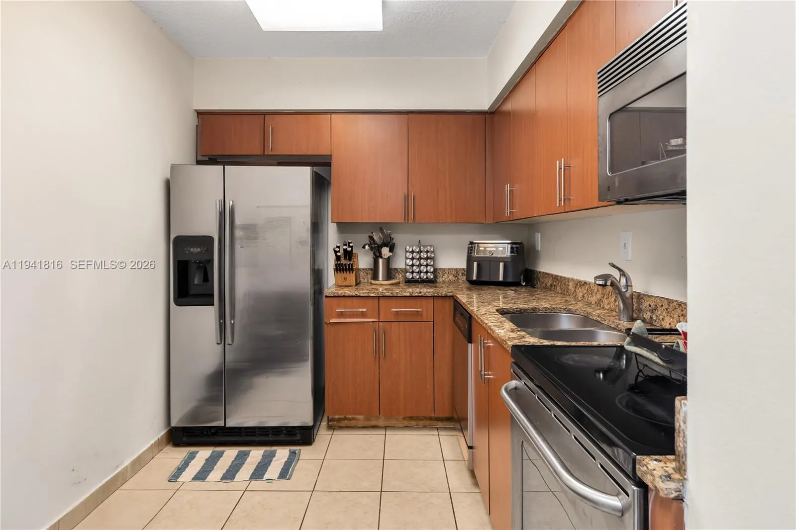 3300 NE 192nd St # 202, Aventura FL 33180