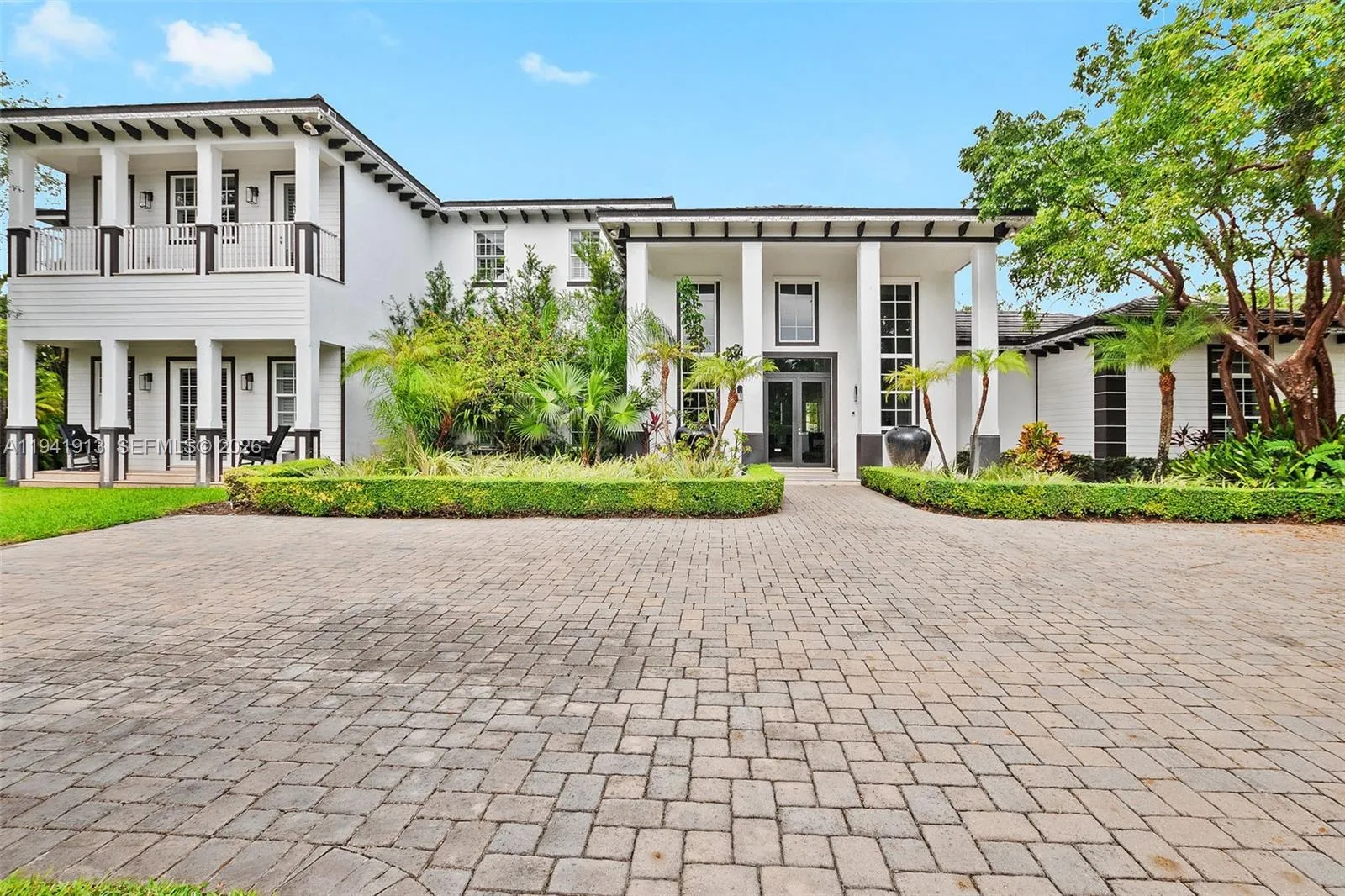 8 bedroom 8 bath for sale at 5901 Rolling Road Dr, Pinecrest FL 33156