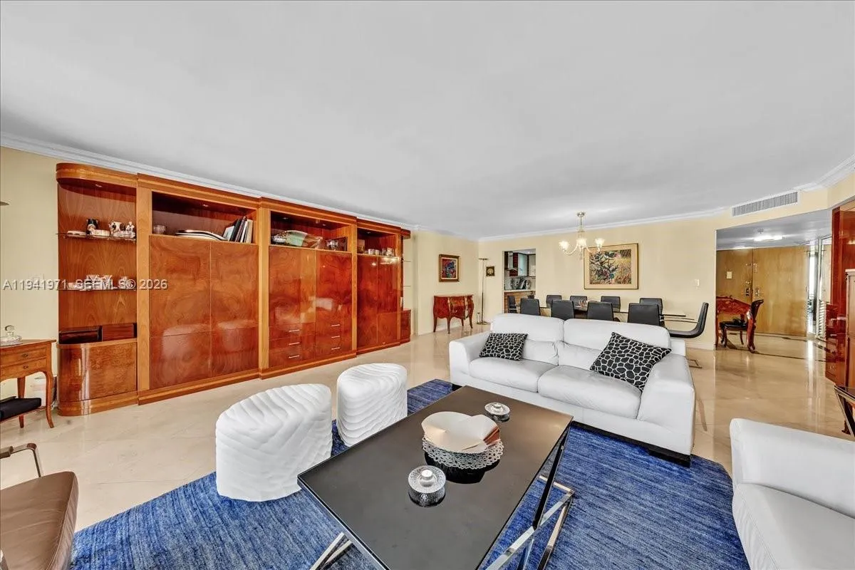 8877 Collins Ave # 2, Surfside FL 33154