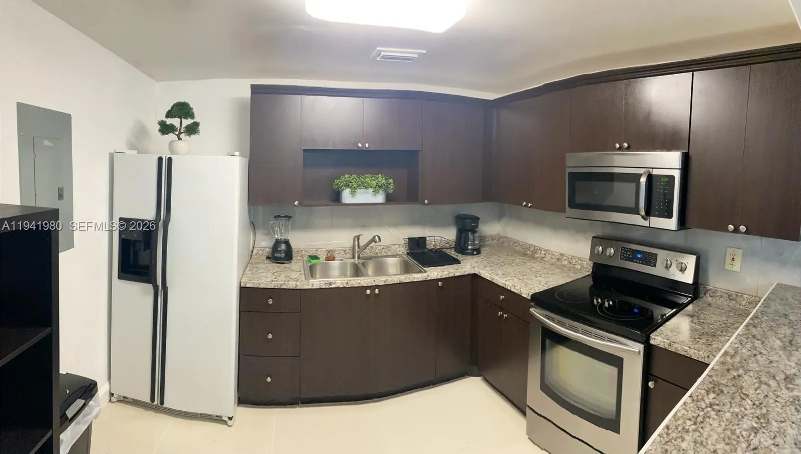 3670 SW 12th St, Miami FL 33135