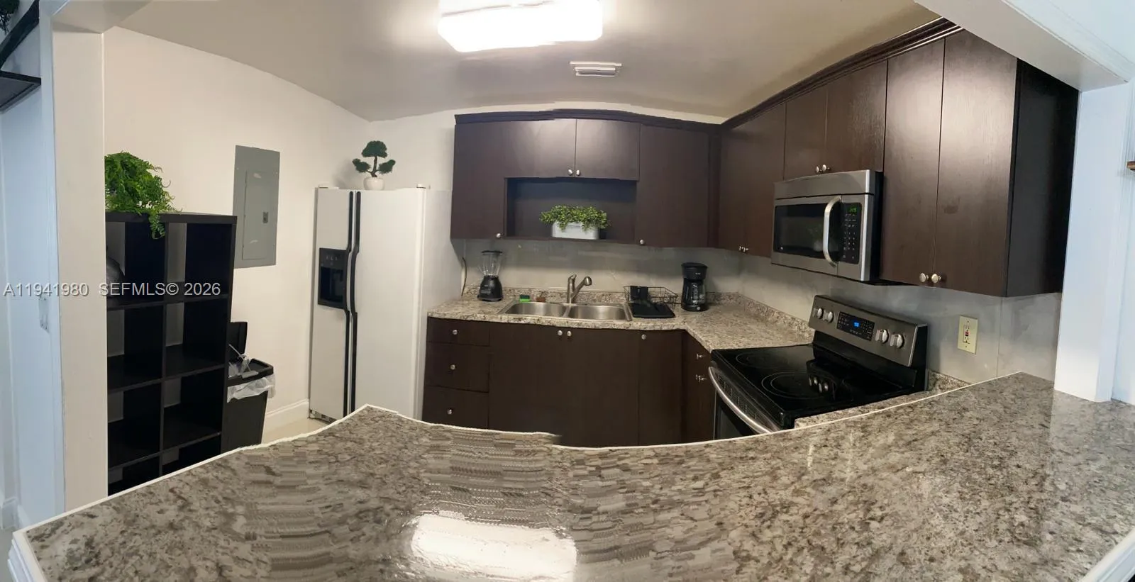 3670 SW 12th St, Miami FL 33135