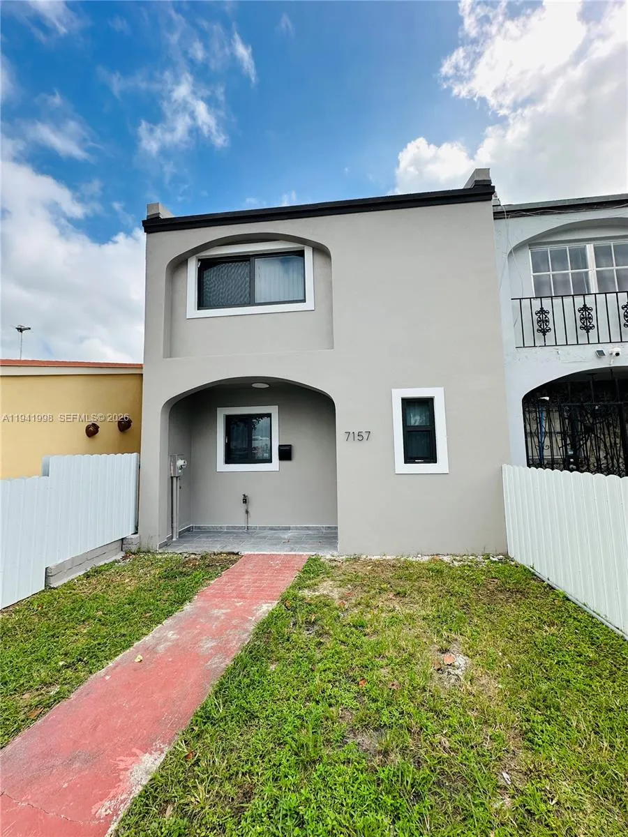 2 bedroom 2 bath for sale at 7157 W 19th Ct # 7157, Hialeah FL 33014