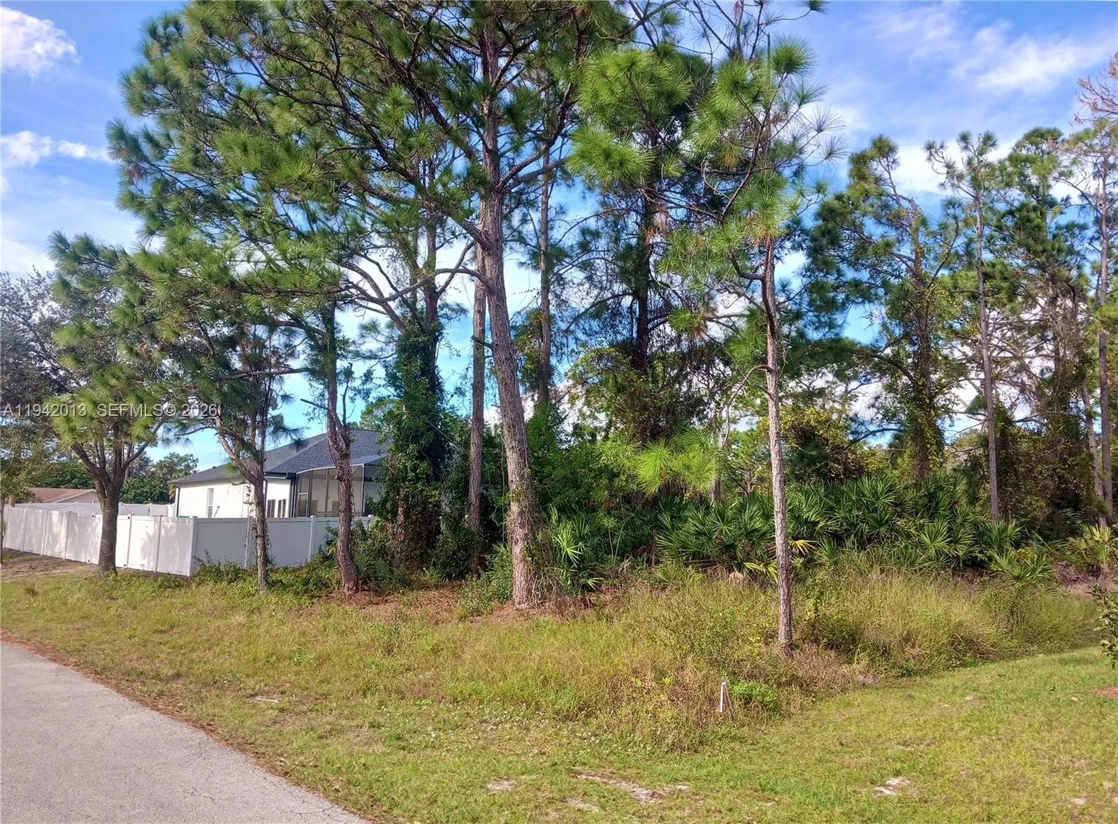 249 San Luis St SW, Palm Bay FL 32908