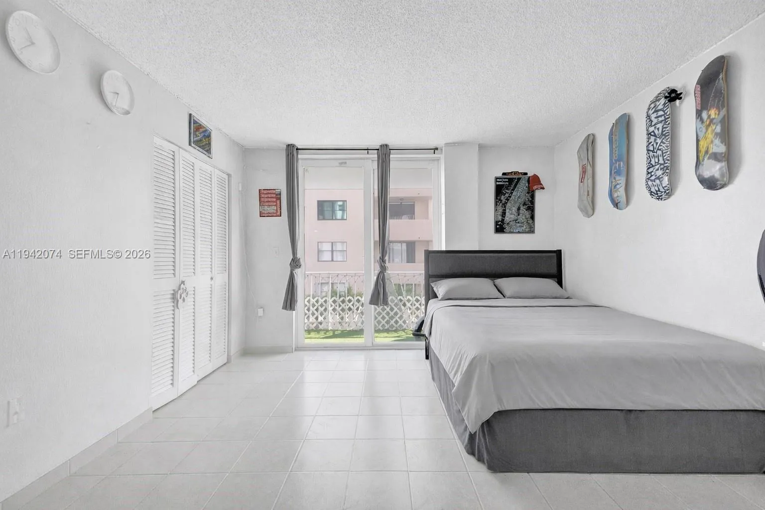 7133 Bay Dr # 305, Miami Beach FL 33141