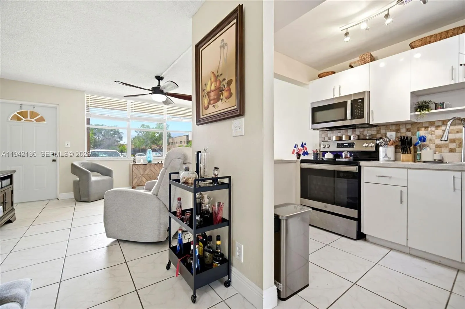 9121 Sunrise Lakes Blvd # 114, Sunrise FL 33322