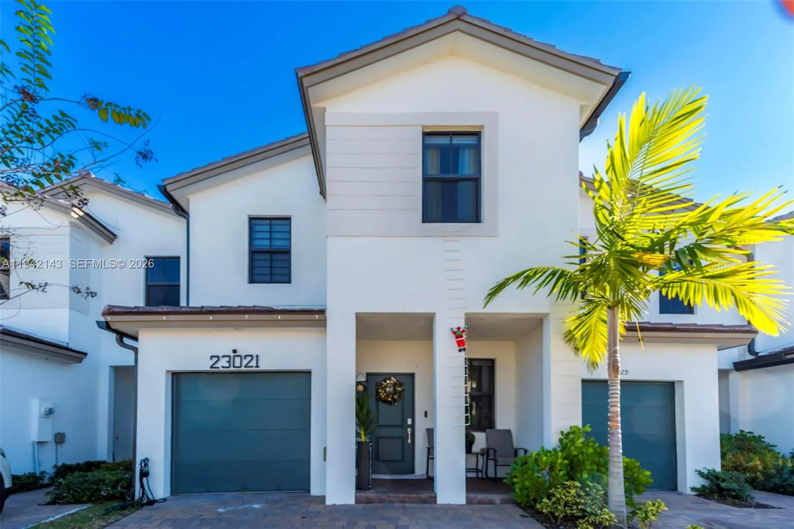 4 bedroom 2 bath for sale at 23021 SW 128th Pl, Miami FL 33170