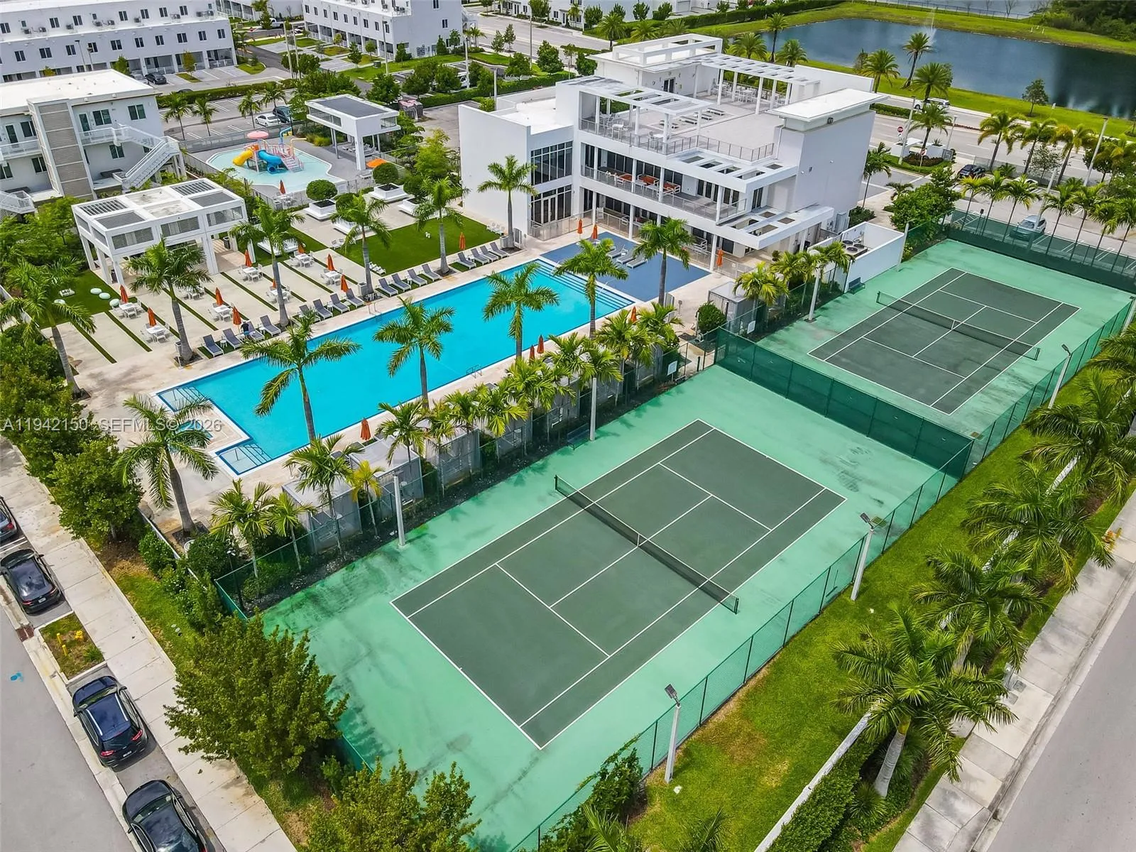 6348 NW 104th Ct, Doral FL 33178
