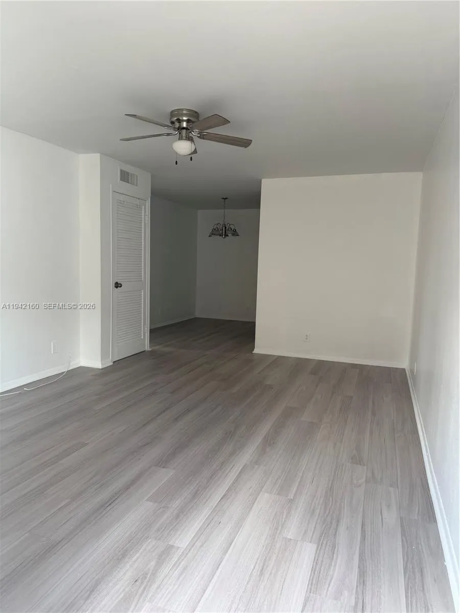 10916 Royal Palm Blvd # 10916, Coral Springs FL 33065
