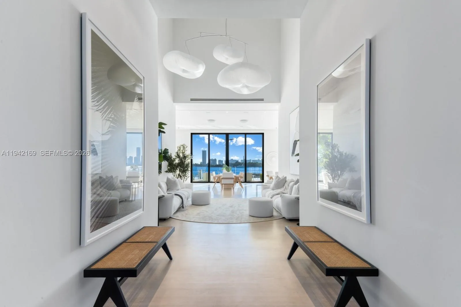 33 E Dilido Dr, Miami Beach FL 33139
