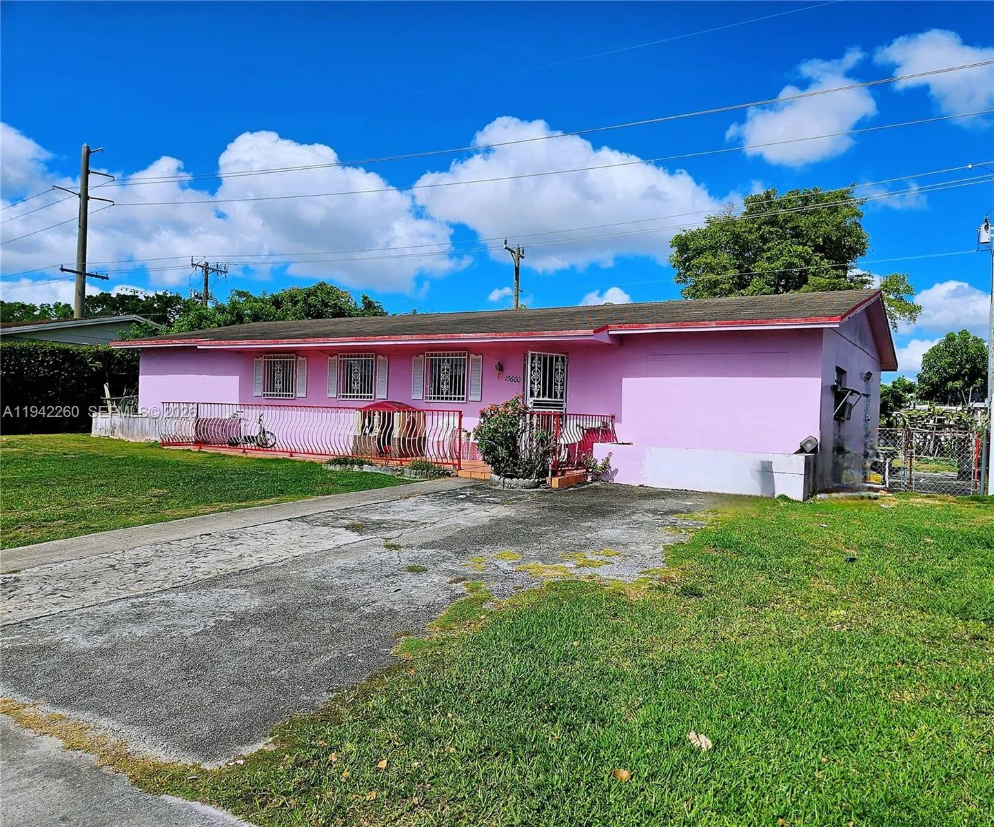 15600 SW 106th Ave, Miami FL 33157
