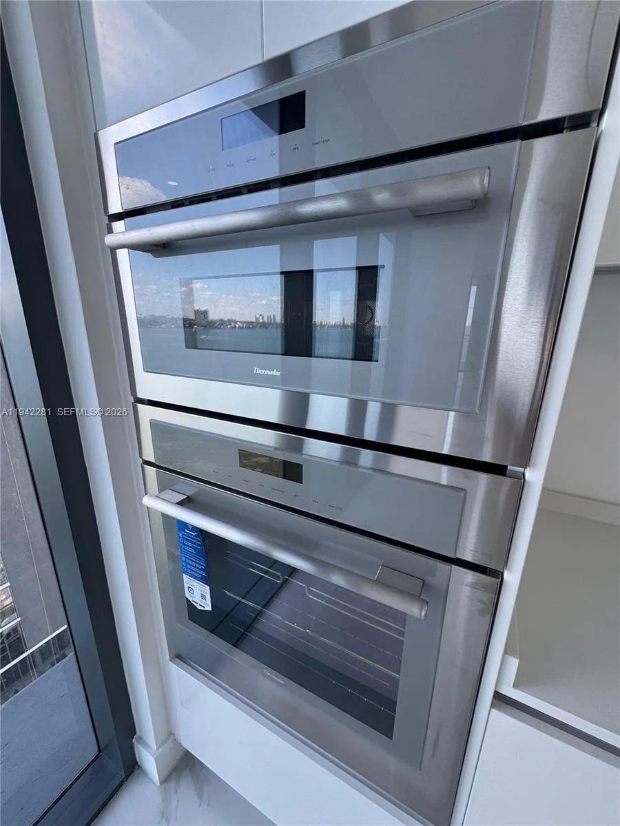 700 NE 24 # 907, Miami FL 33137