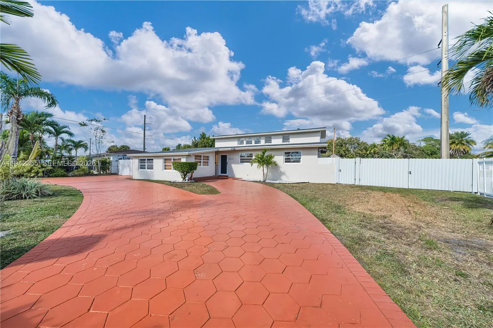 8241 SW 12th Ter, Miami FL 33144